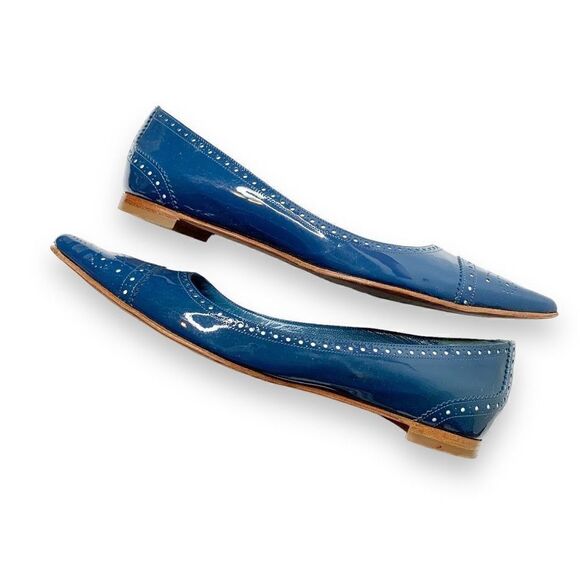 Manolo Blahnik PETUNIA Brogue Patent Leather Blue Tuxedo Ballet Flats Women’s 37 - Picture 4 of 9